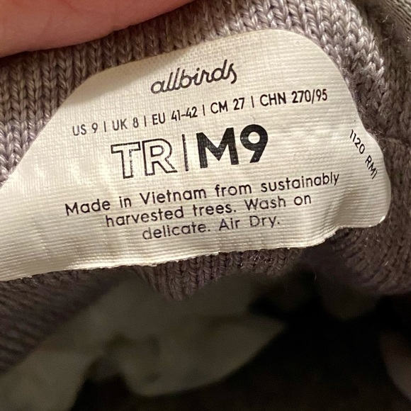 ALLBIRDS TREE RUNNERS GRAY ATHLETIC SHOES MENS SIZE 9 COMFORT RUNNING SHOES - Picture 16 of 16